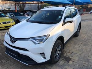 2018 TOYOTA RAV 4