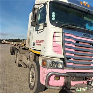 2013 - Freightliner Argosy ISX 530 Double Axle Truck now on sale  - Minor Touch Ups