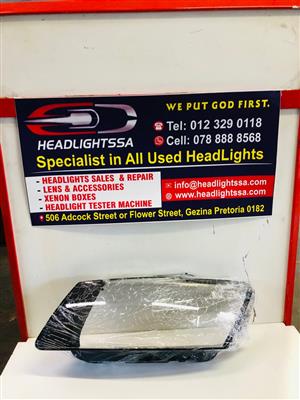 Audi Q5 left side headlight replacement lens 