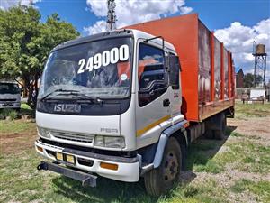 1998 Isuzu FSR 700 Freighter truck with Box Taillift, 245k km for sale,(Vat incl) 