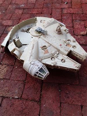 Toys - Millenium Falcon 