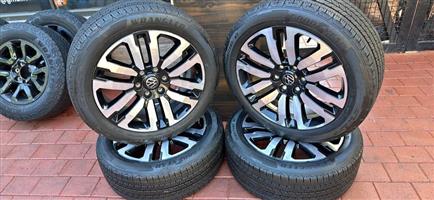 Amarok 21inch rim with 275/45R21 Goodyear wrangler