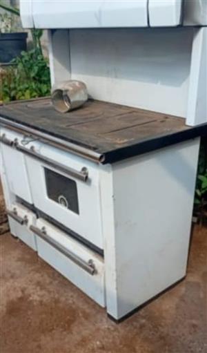 Stove for wood and cole
