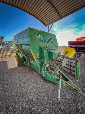 2021 Storti  Feed Mixer