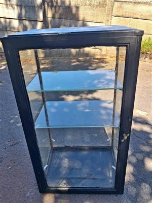 Glass cabinet Victorian style