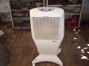 Portable air cooler / humidifier.