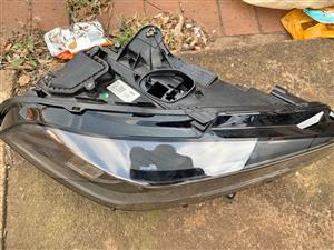 BMW 1 series f40 black edition headlights for sale in good condition second hand original 