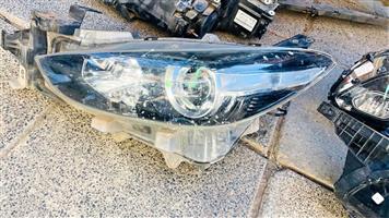 Mazda 3 headlight 2017