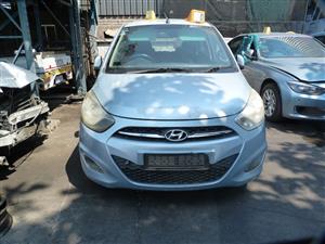 Hyundai i10 GLS 1.2 Petrol Manual G4LA Silver - 2013 SPARESBOYZ STRIPPING