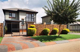 House Rental Monthly in Leopard's Rest Security Estate