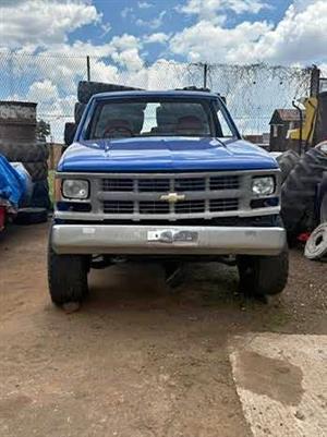 Chevrolet Cheyenne Pick-up Project  - No Engine  - No Gearbox 