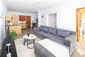 Apartment For Sale in Ferndale