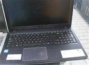 AUSUS  INTEL CELERON N4020 4GB RAM 1TB WITH CHARGER S064185A