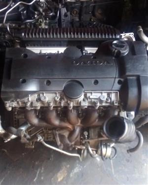 VOLVO S40 2.5 T5/FORD ST ENGINE FOR SALE.