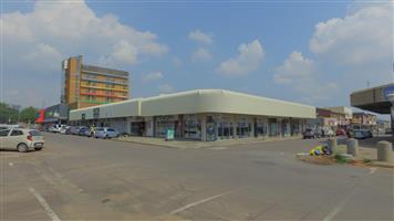 MIXED-USE INVESTMENT PROPERTY WITH STRONG RENTAL INCOME IN RUSTENBURG CBD