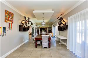 Stunning 5 bed house in Myburgh Park, Langebaan - the perfect family home with spacious living areas