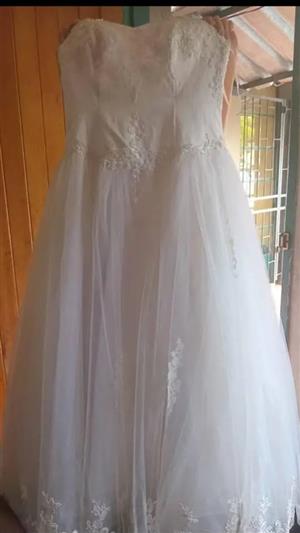 Beautifull wedding dress