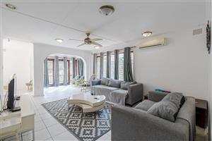 House For Sale in Amanzimtoti