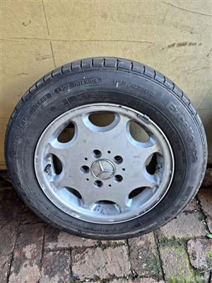 Two 15-inch Mercedes-Benz factory light-alloy wheel with 195/65R15 tyres