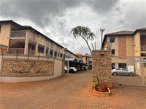 Apartment For Sale in Pretoria North