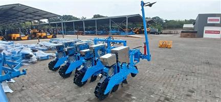 GIANT NO TILL PLANTER 4RY 6RY