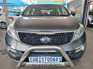 2014 model Kia Sportage 4WD hatchback automatic transmission petrol 2.0 engine capacity mileage86000
