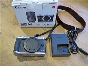 Canon EOS M6 body Only  - LIKE NEW in Box