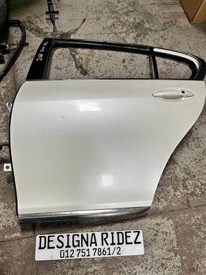 LEXUS 2 GS300 REAR LEFT DOOR SHELL AVAILABLE.
