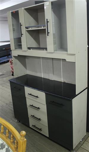 BLACK AND BROWN KITCHEN UNIT S064852A