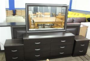 BROWN BEDROOM SUITE (S066399A)
