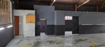 COMMERCIAL IN BUSY BLVD FOR SALE