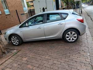 Opel astra J turbo 1.4 . 2013  model  for sale . 