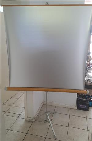 Projector Silver Screen on Tripod Foldable,130cmX130cm. New