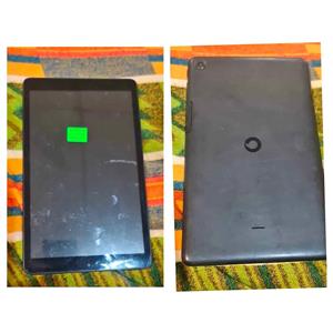 Vodafone model VF-1296 10" LTE power tab needs screen replacement