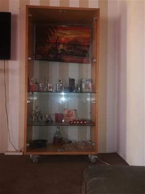 SOLID OAK & GLASS DISPLAY CABINETS ON WHEELS. EXCELLENT CONDITION 