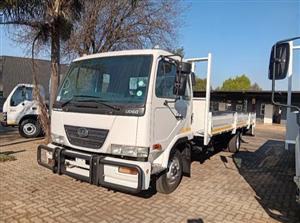 Nissan UD60 2010