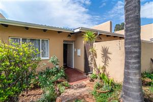 Charming and Spacious Simplex in Penny Lane, Roodekrans
