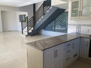 House For Sale in Palm Lakes Estates