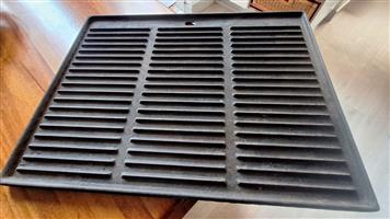 CAST IRON GRIDDLE  STEAK PLATE