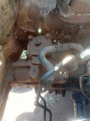 Power steering box hilux kzte for sale