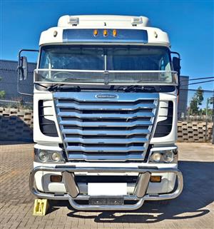 2015 Freightliner Argosy ISX 500  6×4 Truck Tractor