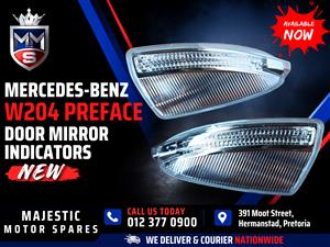 Mercedes-Benz W204 Prefacelift Door Mirror Indicator for Sale – New