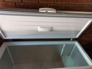 Chest Deep Freeze 481 Liter