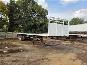 FOR SALE: 2001 Henred Triaxle 14m Trailer