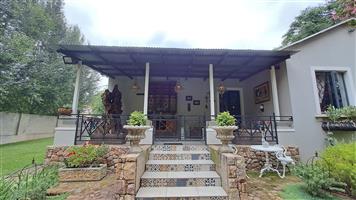 Prestigious Residence Opposite Suikerbosrand Mediclinic. Ideal for Medical or Professional Practice