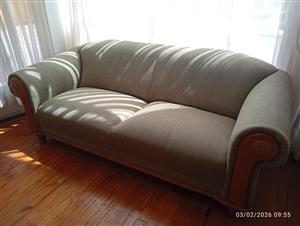 Three-piece couch set