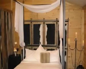 Double Bed + Mattress Heavy-Duty Custom Steel 