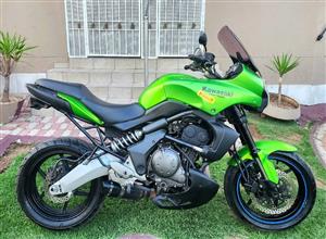 KAWASAKI KLE 650 CC VERSYS (MAGNIFICENT CONDITION)