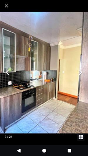 House For Sale in The Reeds