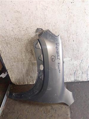 Renault Kwid left side fender